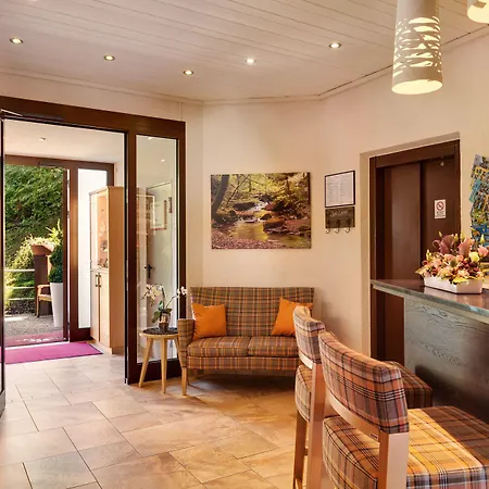 Kleine Blume Hotel 3*