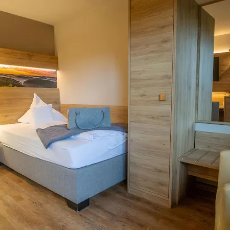 Kleine Blume Hotell 3*