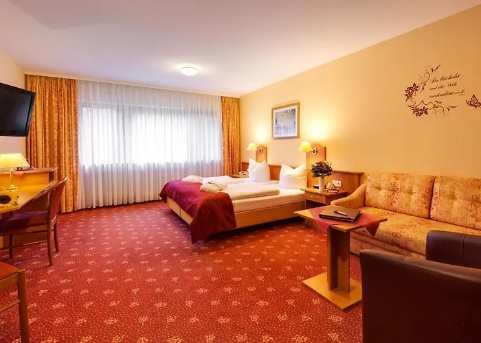 Kleine Blume Hotell 3*