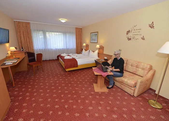 Hotell Kleine Blume 3*